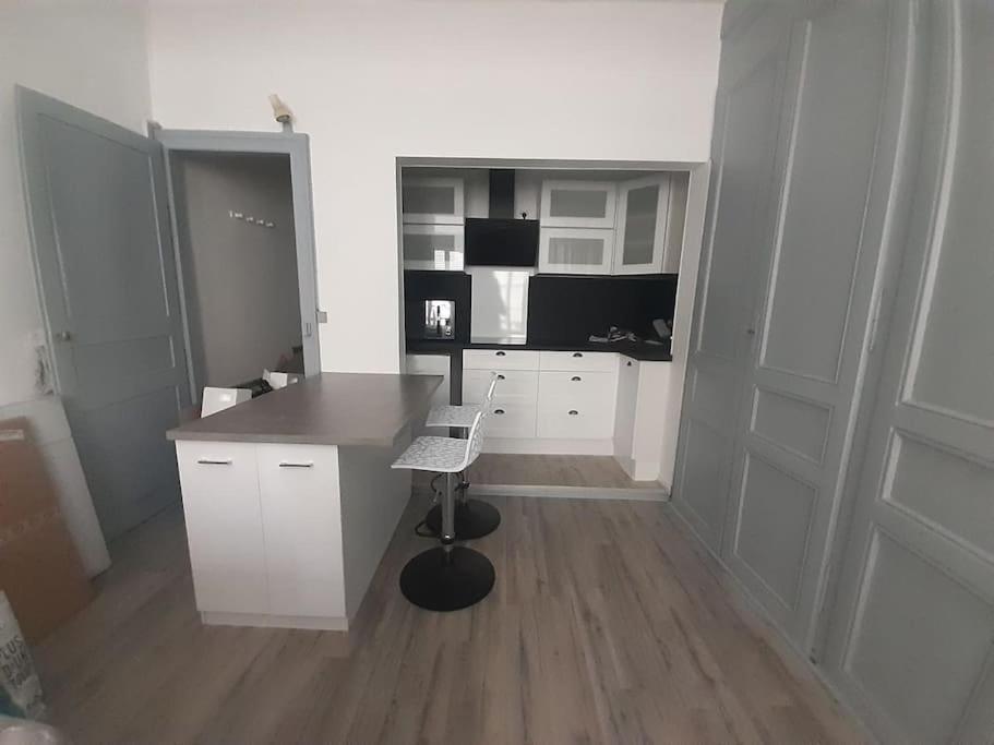 Cocoon Standing - Coeur Historique De Troyes Apartman Kültér fotó
